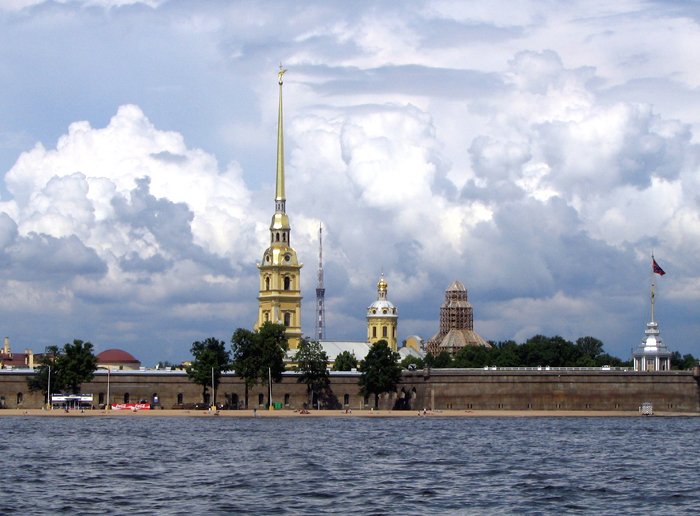 НЛО над Санкт-Петербургом